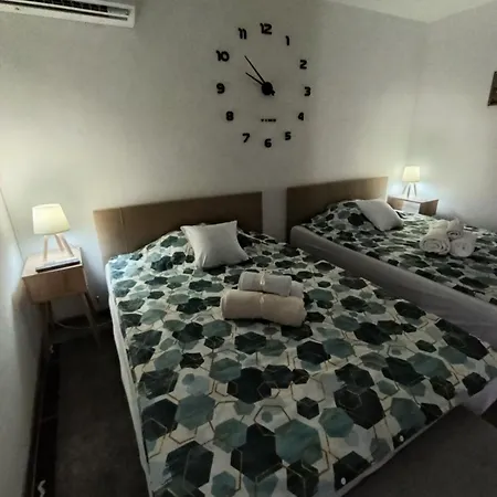 Dragicevic - Stan Na Dan Διαμέρισμα